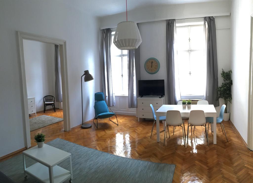 Budget Apartment by Hi5-Rákoczi 24 Budapest Exterior foto